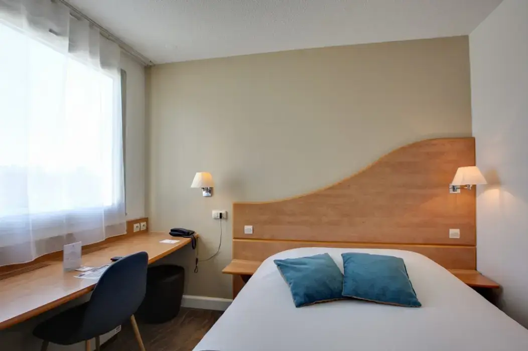 Sure Hotel by Best Western Bordeaux Lac 9