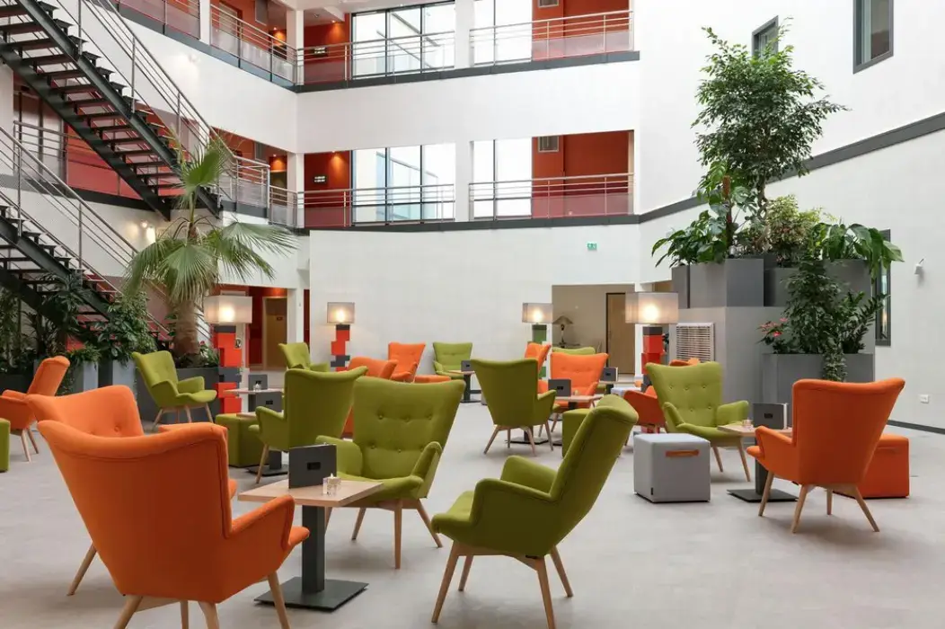 Best Western Plus Hotel Escapade Senlis 5