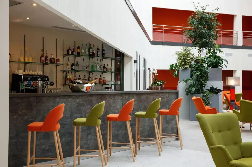 Best Western Plus Hotel Escapade Senlis 8
