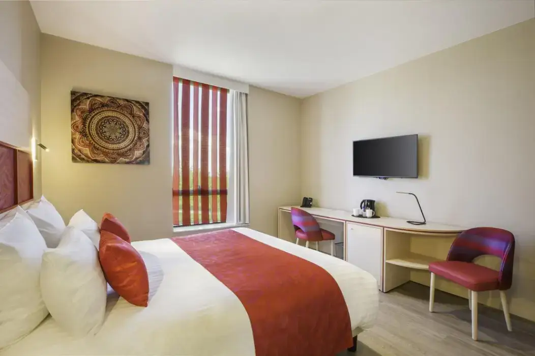Best Western Plus Hotel Escapade Senlis 9