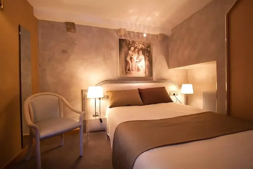 Hôtel Cathedrale 5