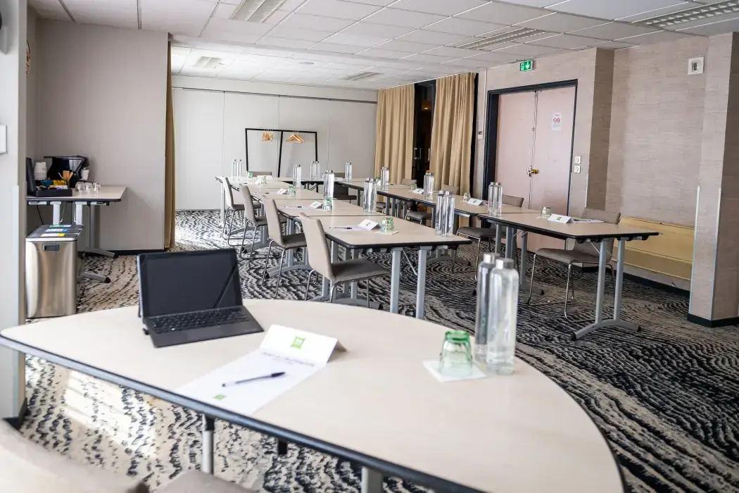 Ibis Styles Tours Centre 16