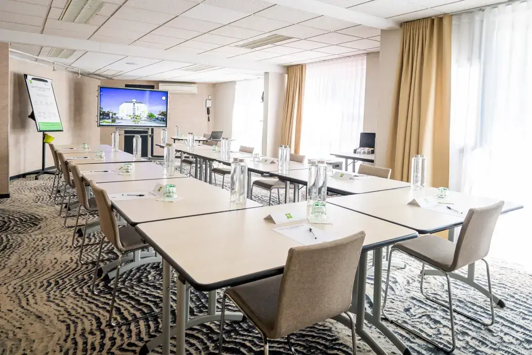 Ibis Styles Tours Centre 17