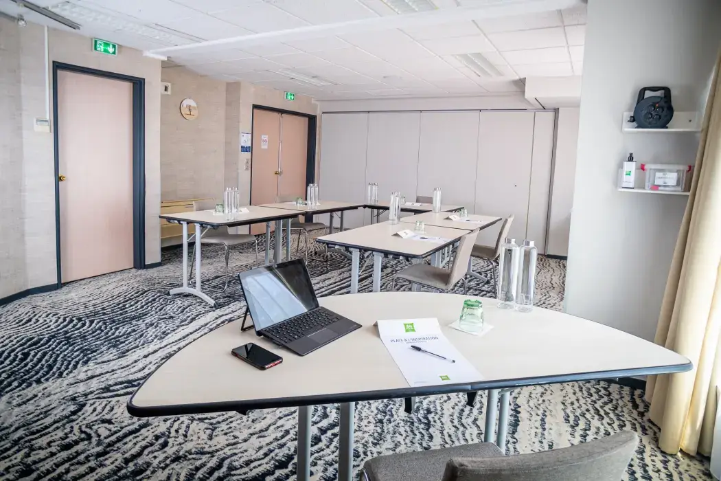 Ibis Styles Tours Centre 20