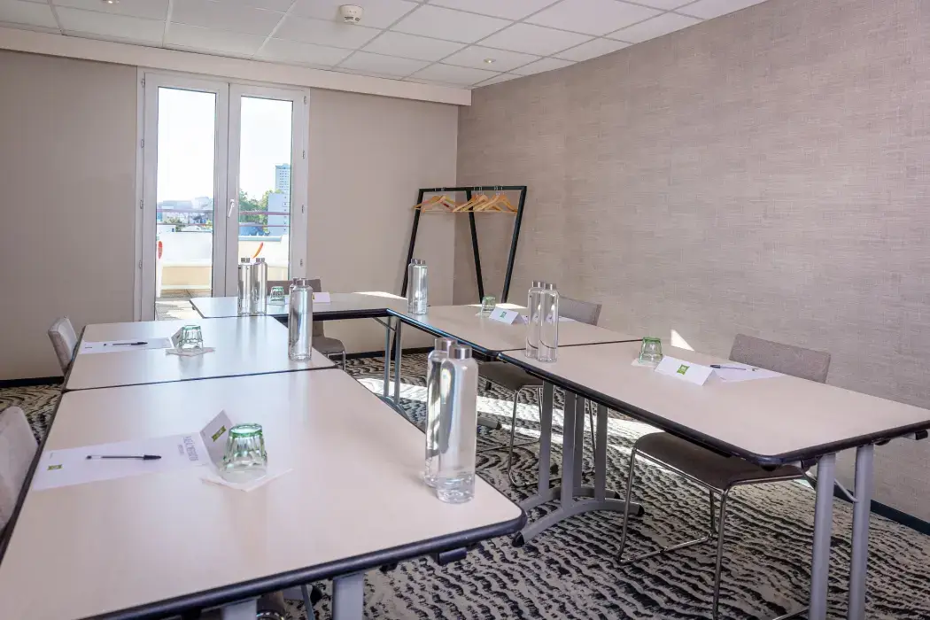 Ibis Styles Tours Centre 22