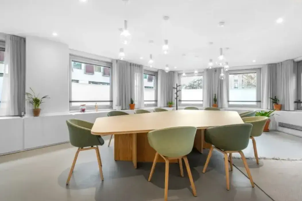Regus Paris Arc de Triomphe 3