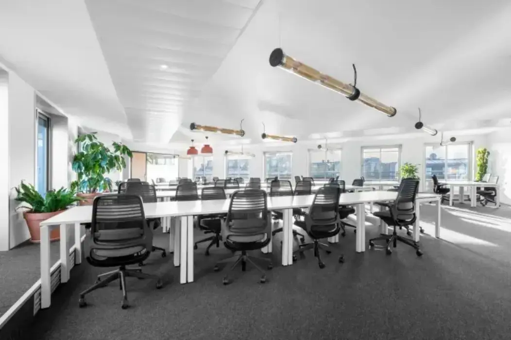 Regus Paris Arc de Triomphe 4