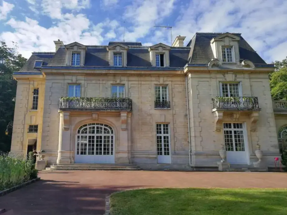 Château des Forgets 4