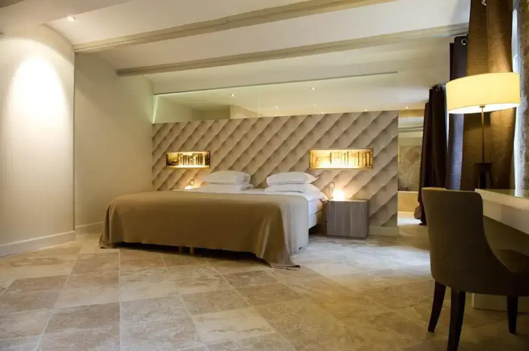 Art'Hôtel et Spa Le Potin Gourmand 9
