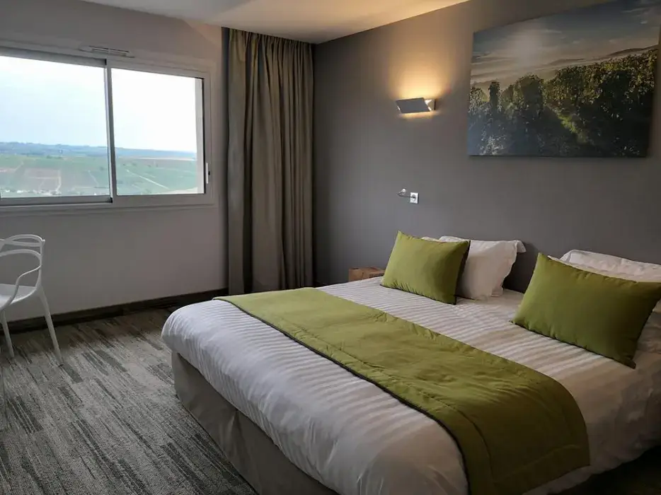 Le Panoramic 7