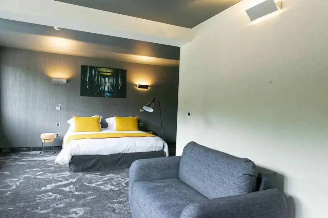 Le Panoramic 8