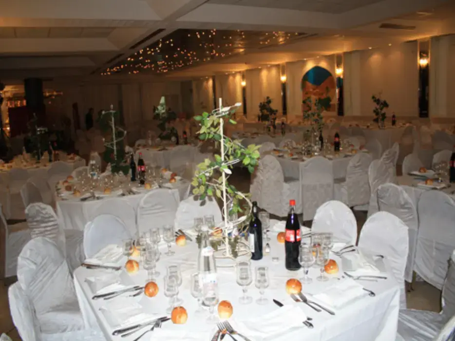 Les Chandeliers 2