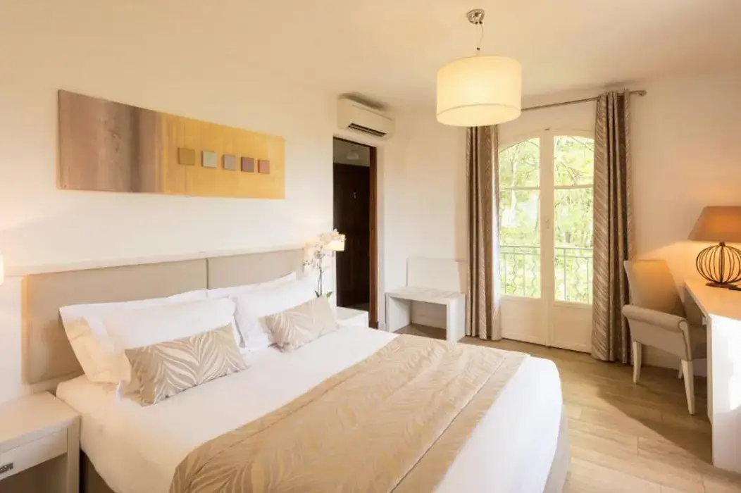 Hôtel Les 3 Barbus 8