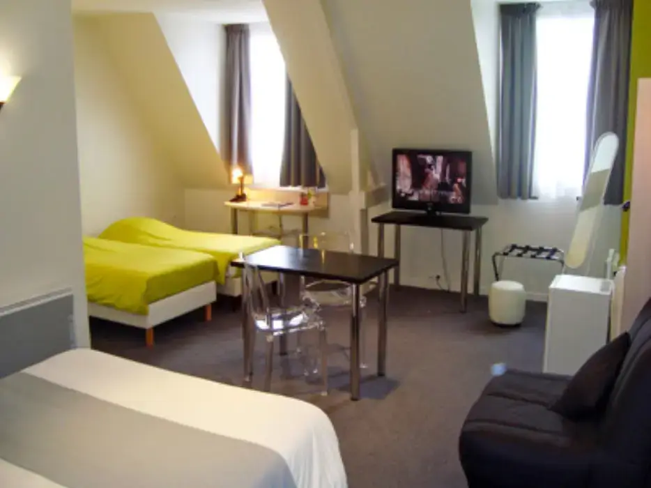 Hôtel Lodge Lavalette 5