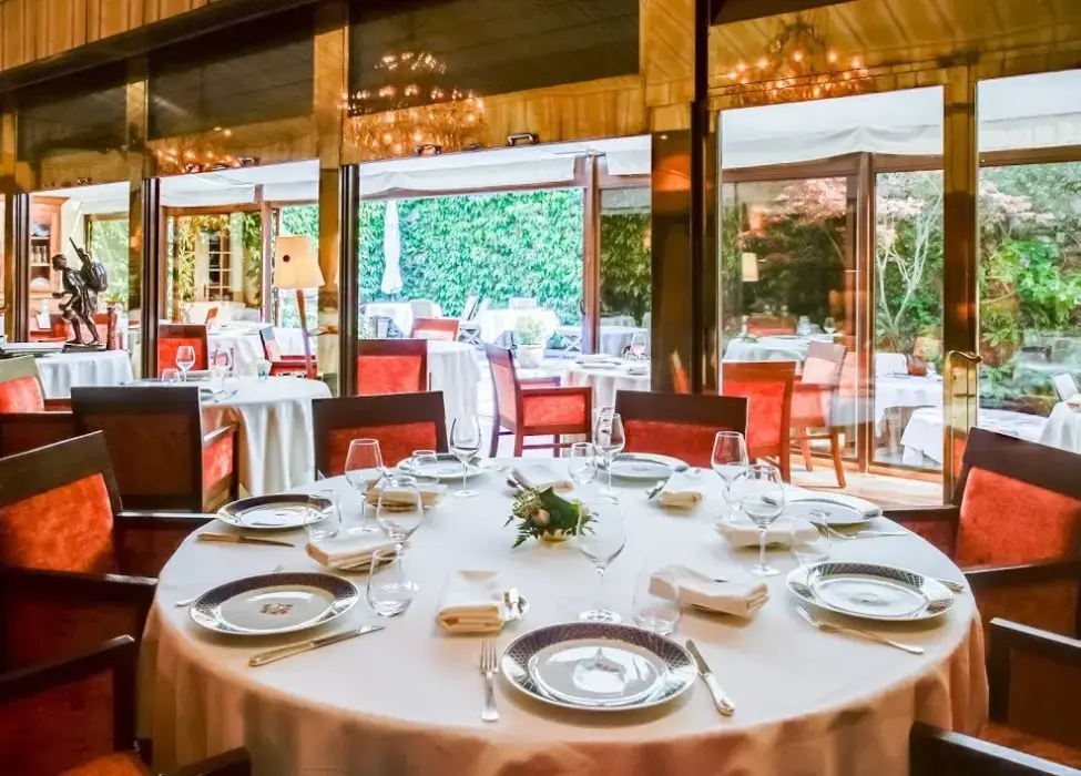 Restaurant Gastronomique Charles Barrier 2