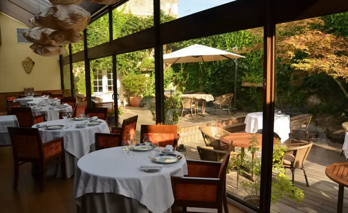 Restaurant Gastronomique Charles Barrier 4