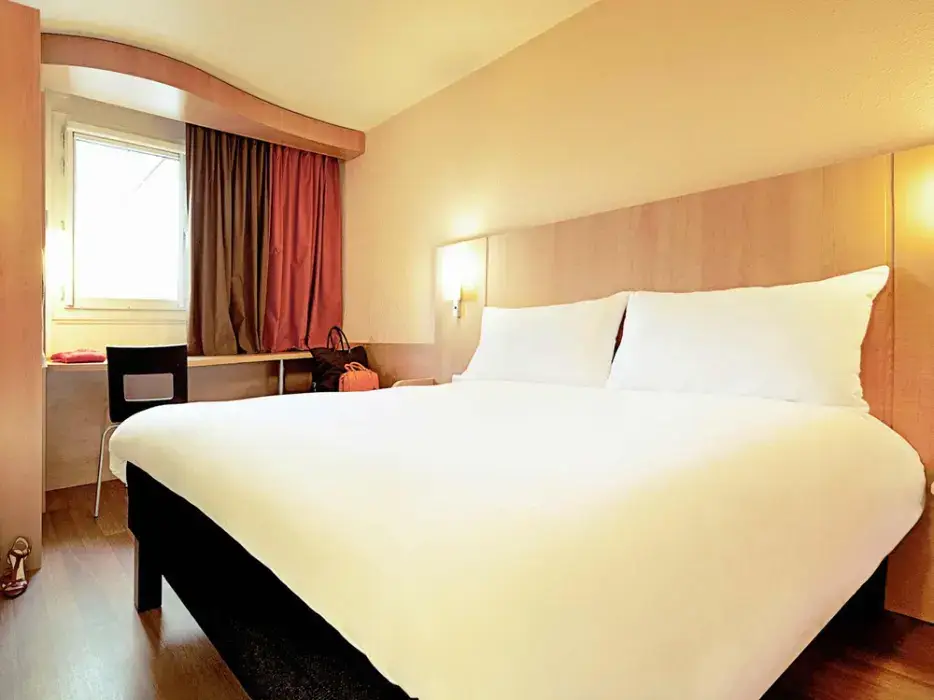Ibis Maubeuge 2