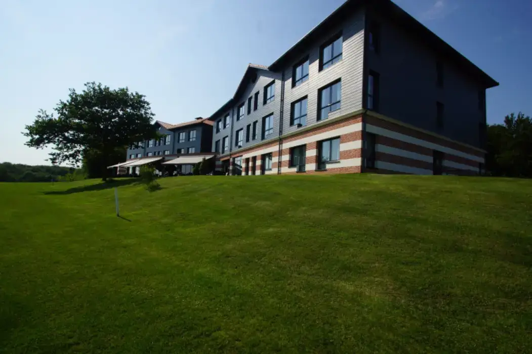 Hôtel du Golf & Najeti 4