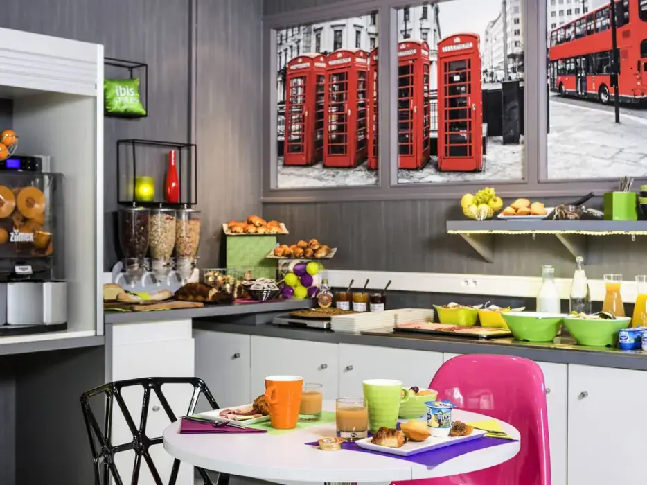 Ibis Styles Blois Centre Gare 8