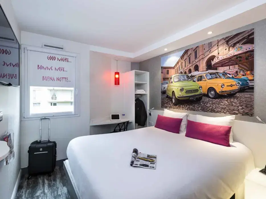 Ibis Styles Blois Centre Gare 9