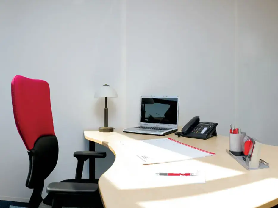 Buro Club Toulouse Saint-Martin 2