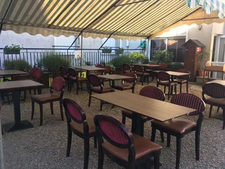 Le Monarque 4