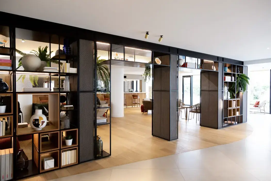 Paxton Paris MLV 14