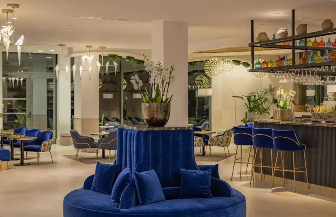 Golden Tulip Lyon Ouest Techlid 16