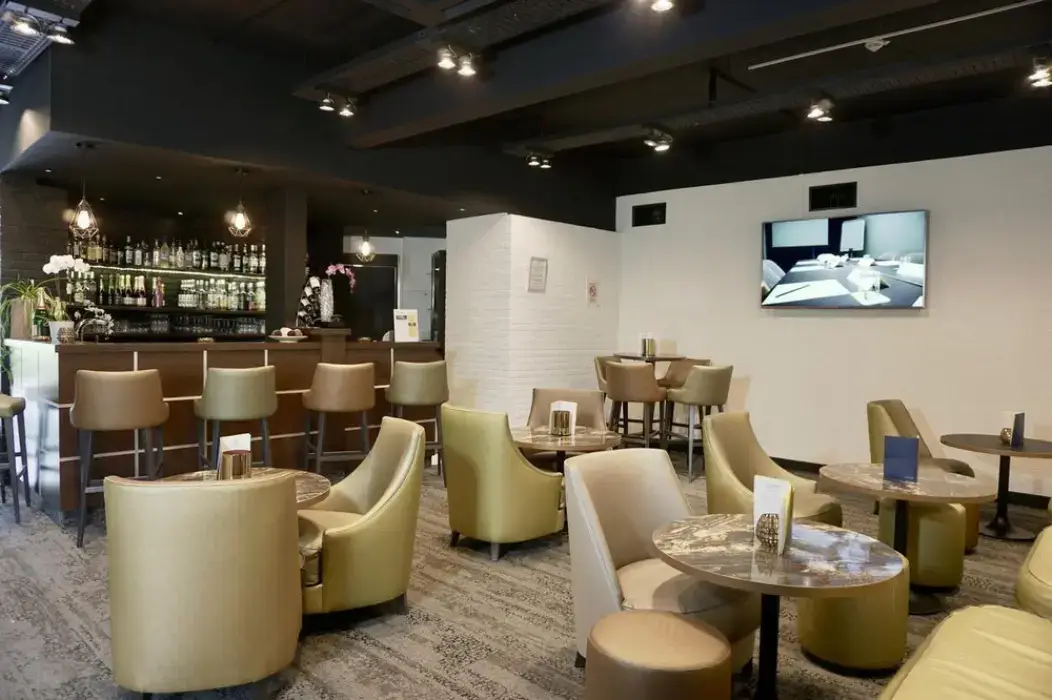 Golden Tulip Roissy Saint-Witz 4