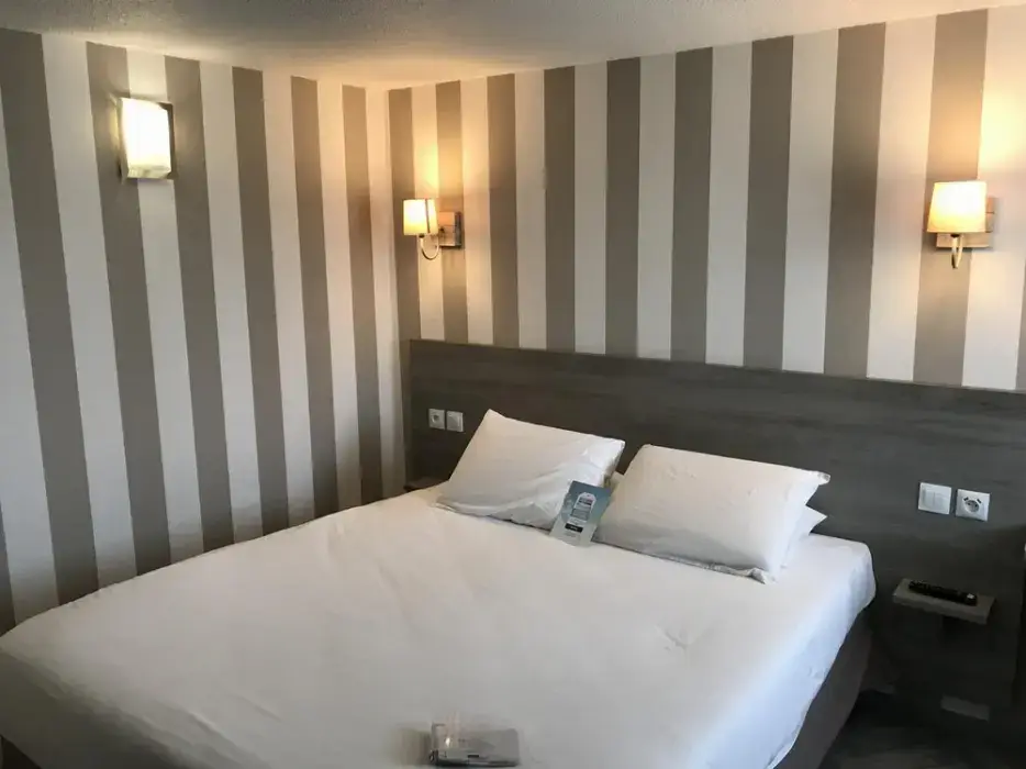 Kyriad Valenciennes Sud Rouvignies 7