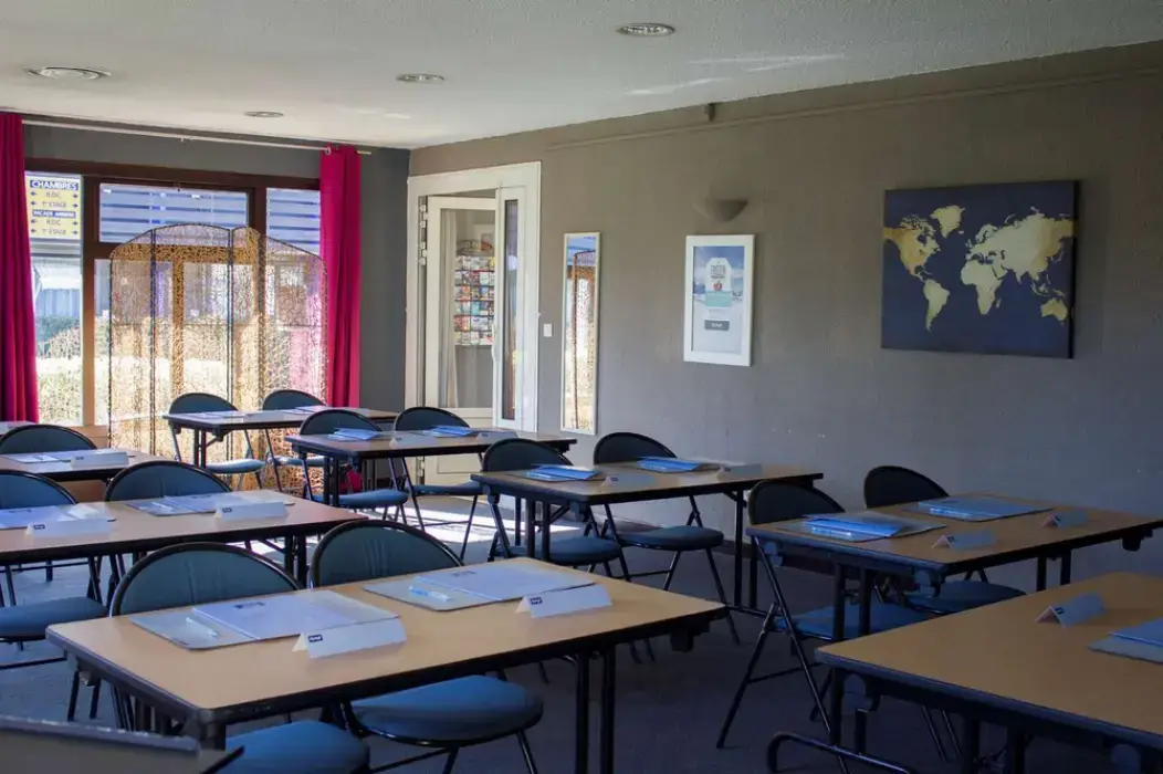 Kyriad Tarbes Odos 2