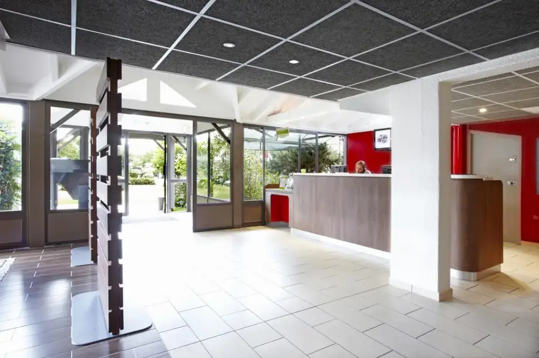 Campanile Bordeaux Nord - Le Lac 3
