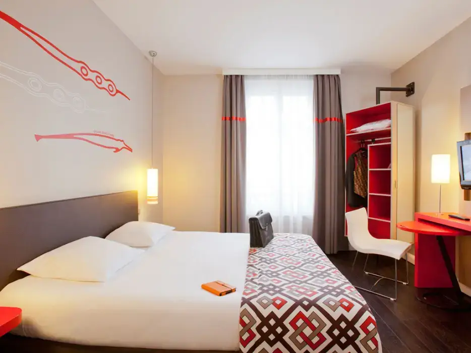 Ibis Styles Dijon Central 10