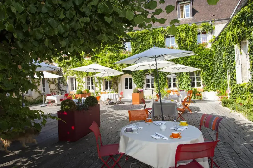 Hostellerie des Clos 10