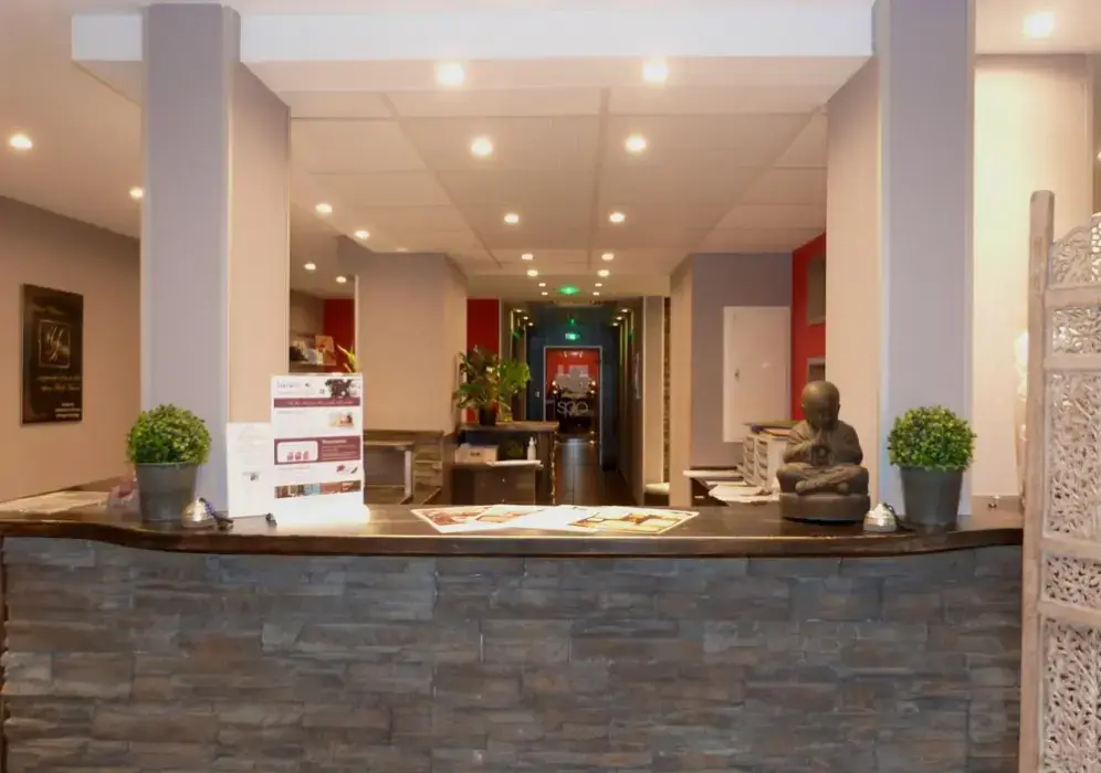 Ax Hôtel 4