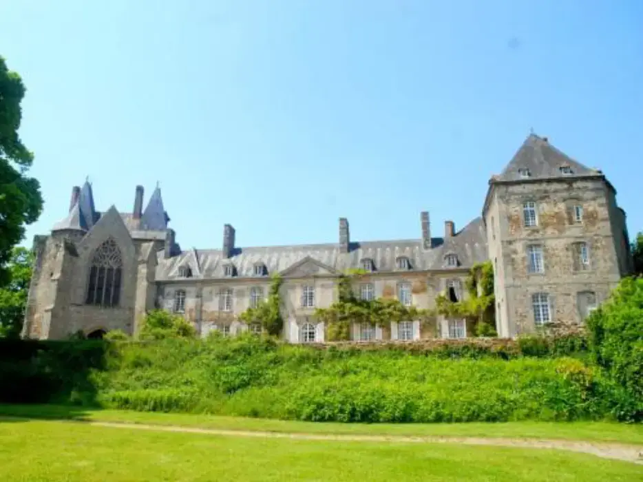 Château de Montmuran 6