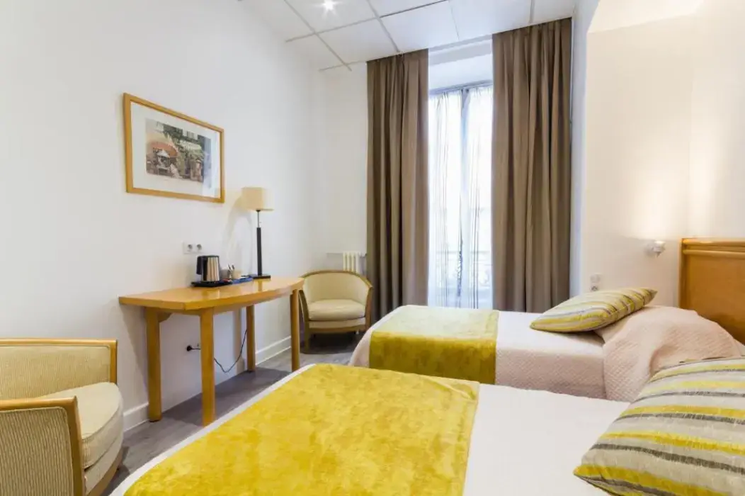 Hôtel Busby 10