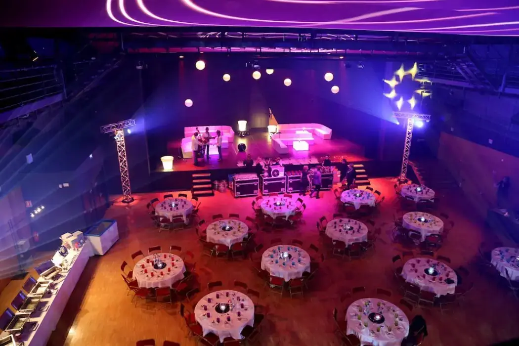 Espace Dollfus et Noack 2