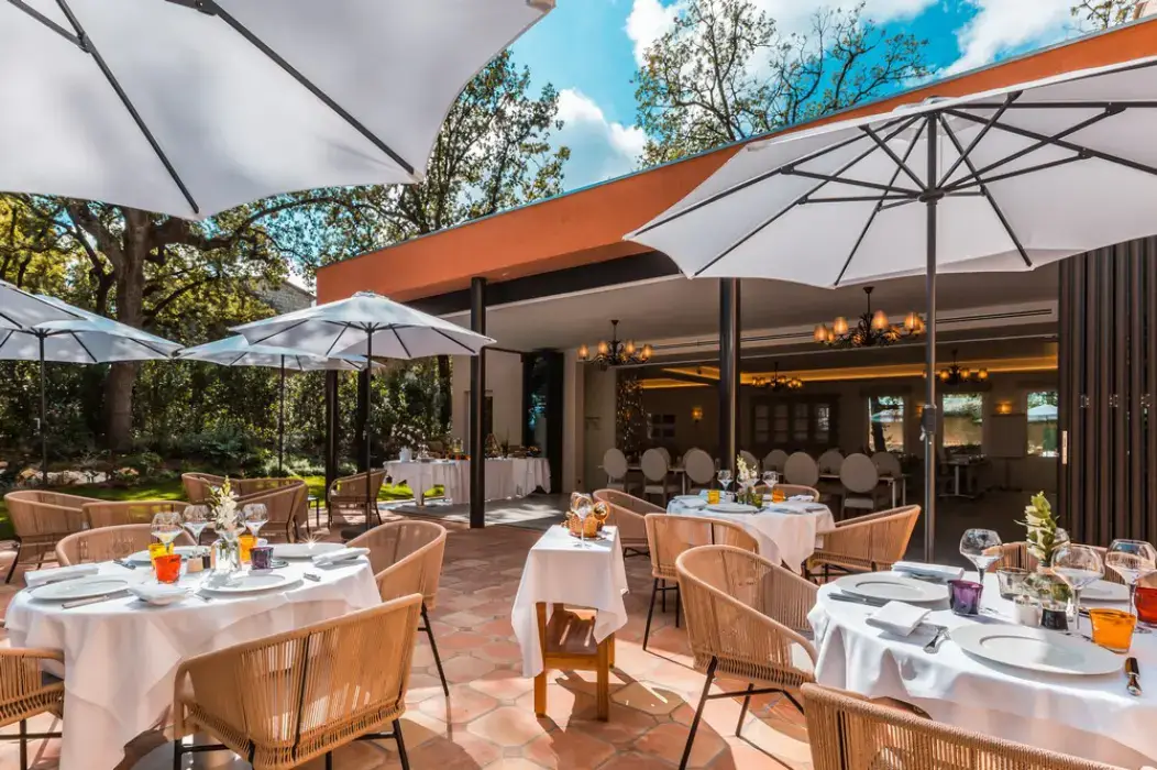 Hôtel Restaurant et Spa Cantemerle 6