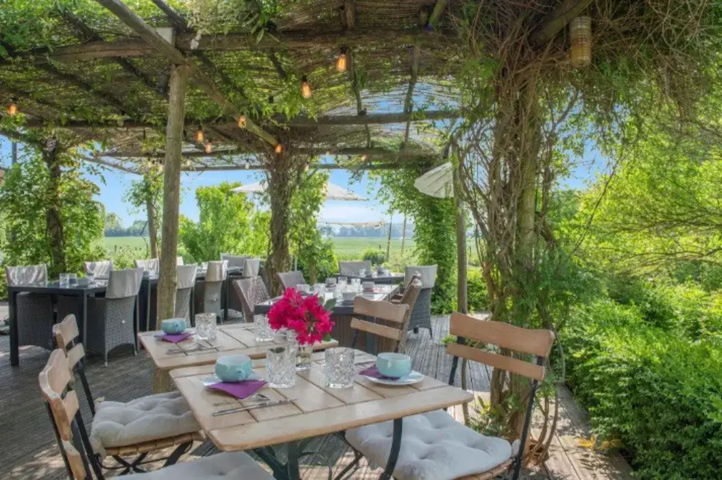 Domaine de Bellevue The Originals Relais 16