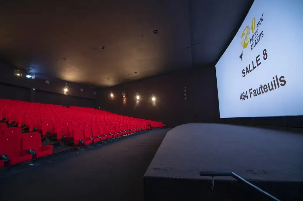 Pathé Atlantis 4