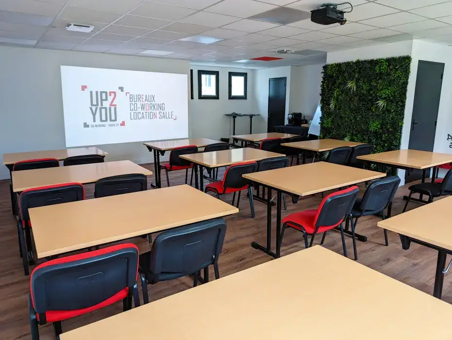 Up2You Tours Coworking 20
