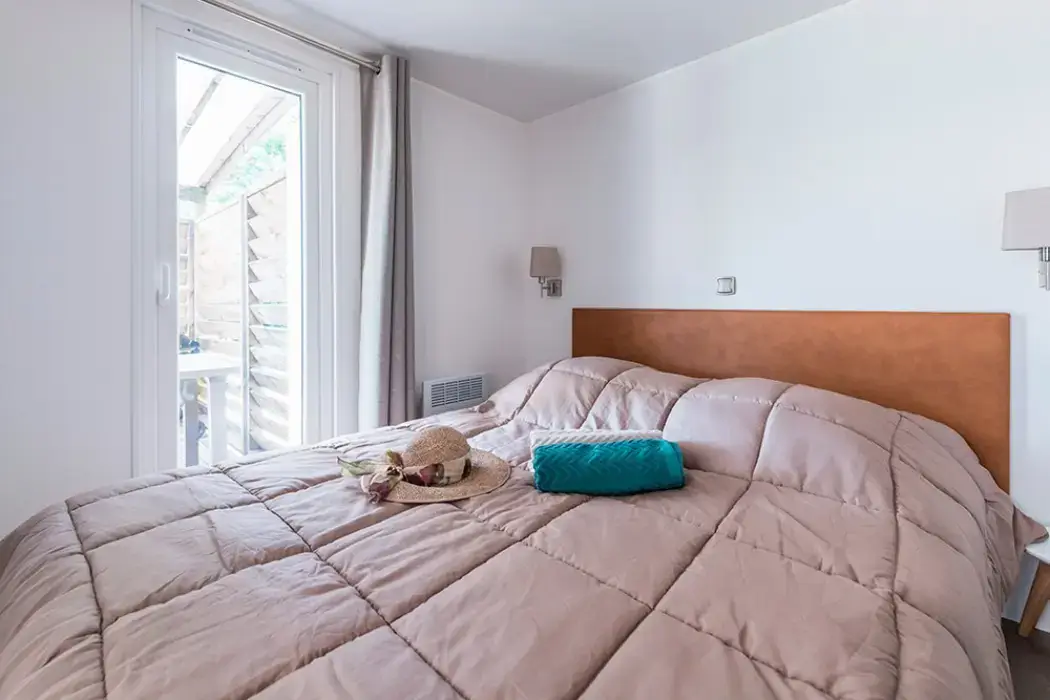 Domaine Mané Guernehué 12