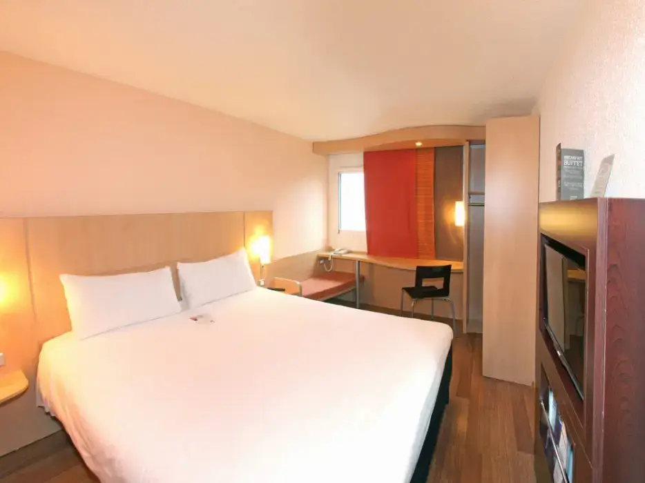 Ibis Poitiers Sud 7