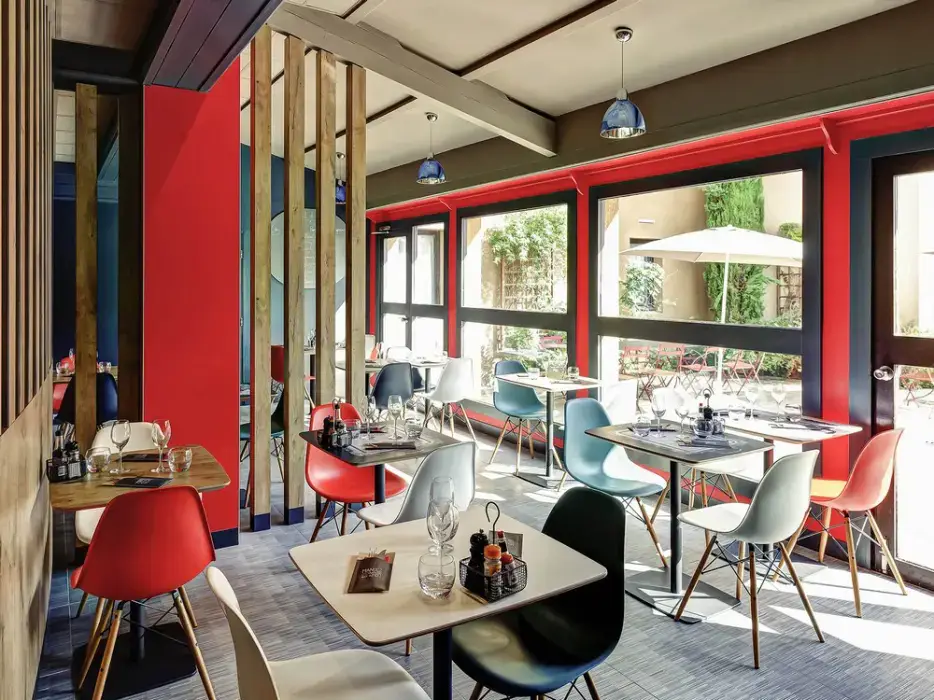 Ibis Lyon Nord 10