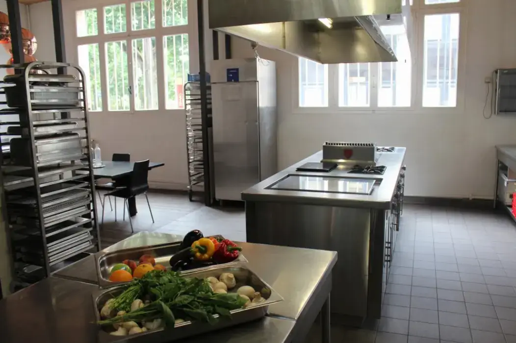 Kitchen Studio 5