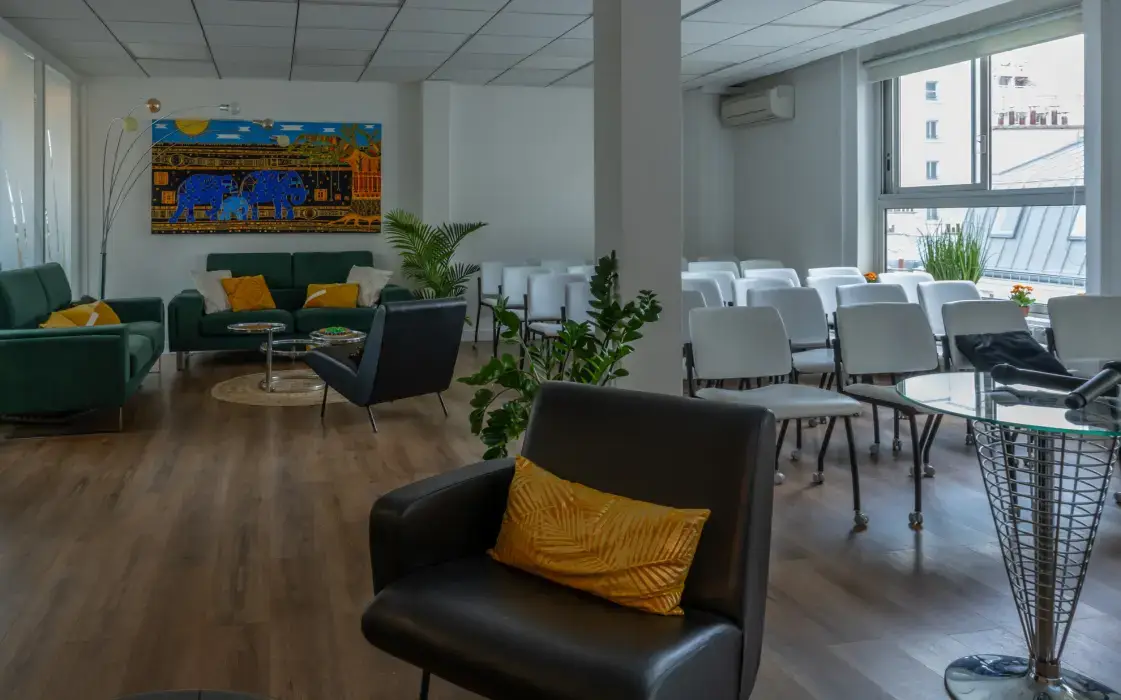 Cosy Meeting Center 11