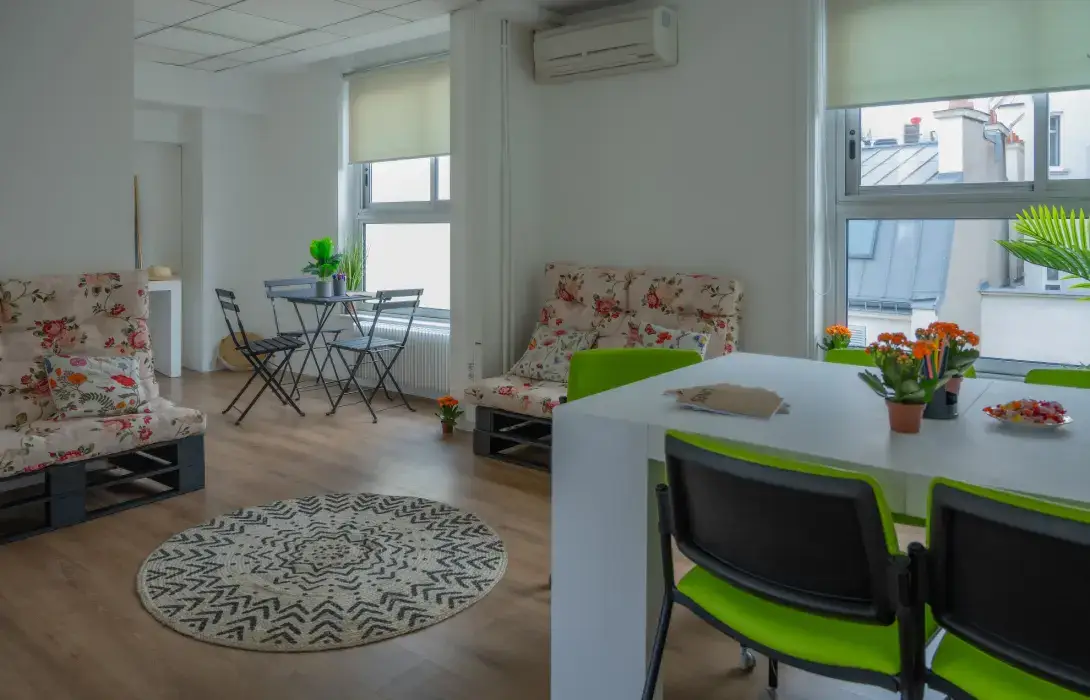 Cosy Meeting Center 17