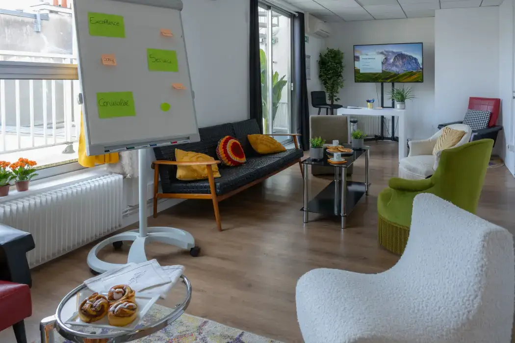 Cosy Meeting Center 21