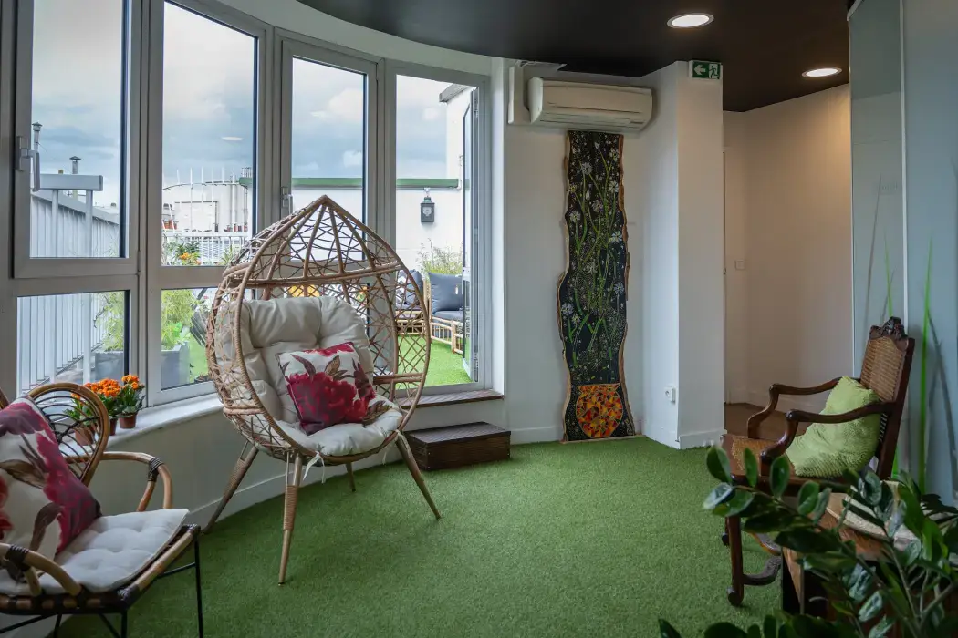 Cosy Meeting Center 23